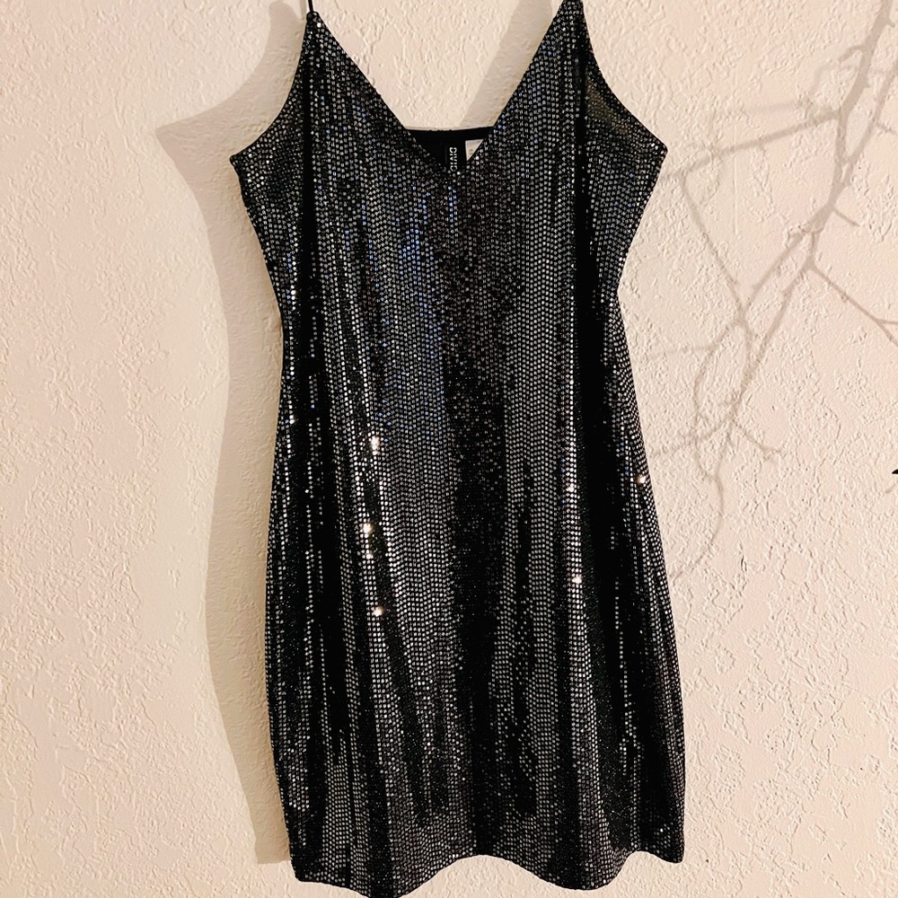 Sparkly cocktail dress!
